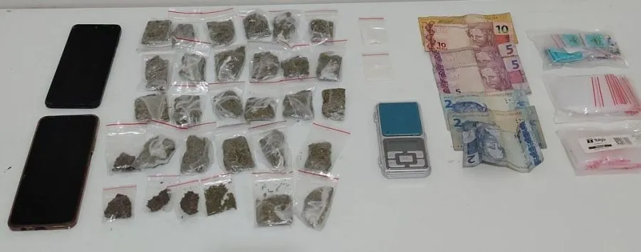 Ação policial no São Cristóvão resulta em prisão por tráfico e apreensão de drogas em São João Nepomuceno